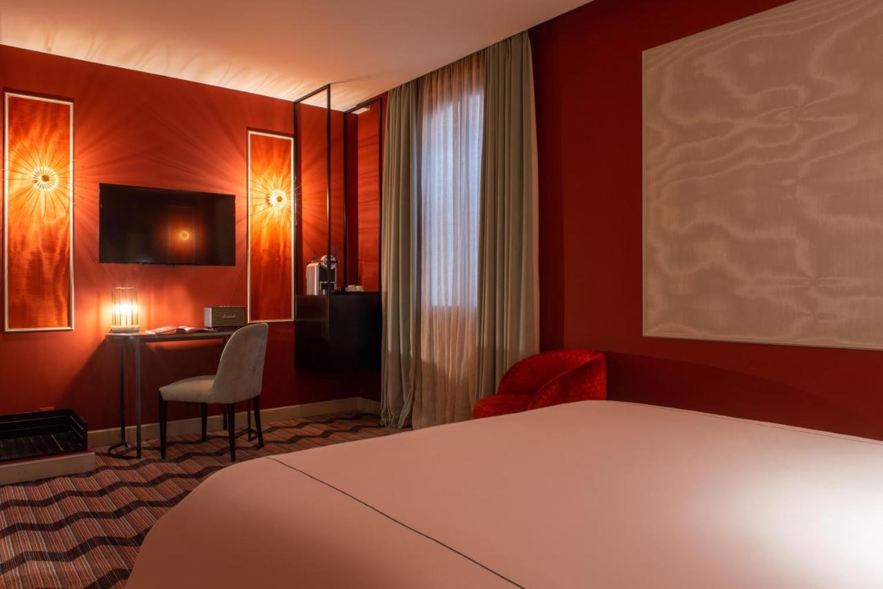 Mom'Art Hotel Παρίσι Εξωτερικό φωτογραφία
